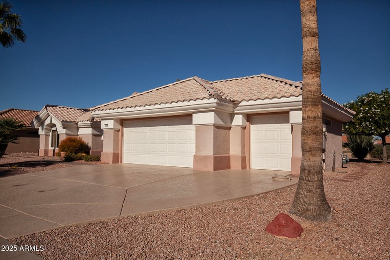14416 Robertson Dr, Sun City West, AZ 85375