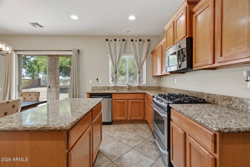 1442 S 167th Dr, Goodyear, AZ 85338