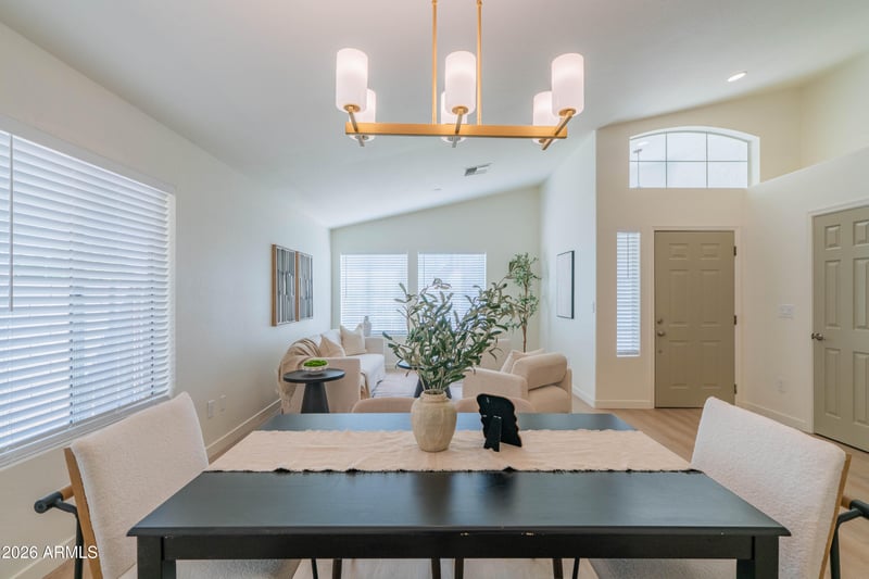 1442 W Glenmere Dr, Chandler, AZ 85224