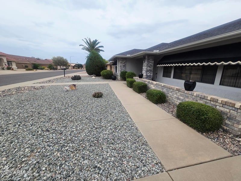 14423 Trading Post Dr, Sun City West, AZ 85375