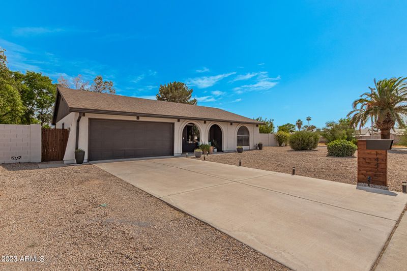 14425 N 42nd St, Phoenix, AZ 85032