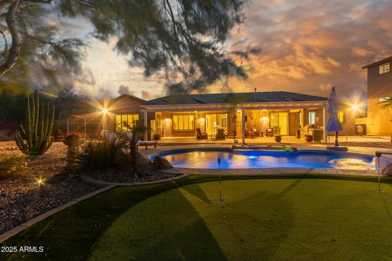 14426 Becker Ln, Surprise, AZ 85379
