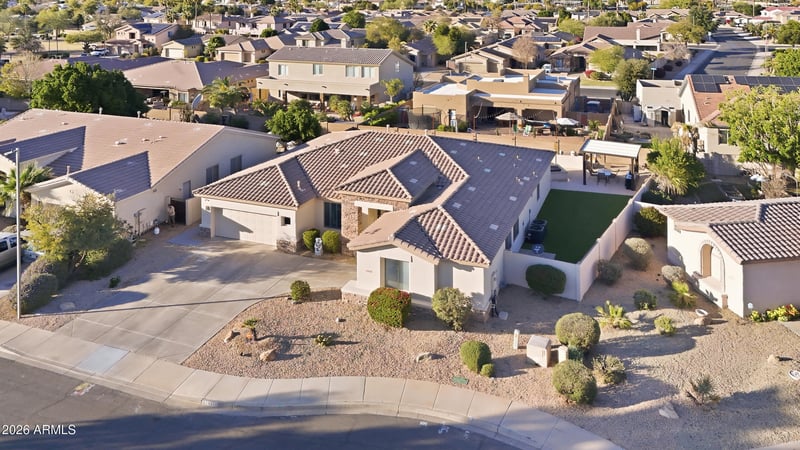 14426 Avalon Dr, Goodyear, AZ 85395
