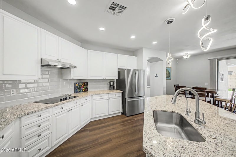 14426 Avalon Dr, Goodyear, AZ 85395