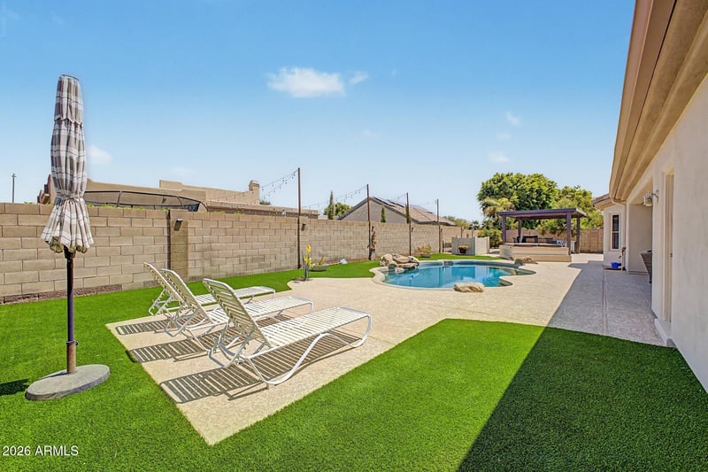 14426 Avalon Dr, Goodyear, AZ 85395
