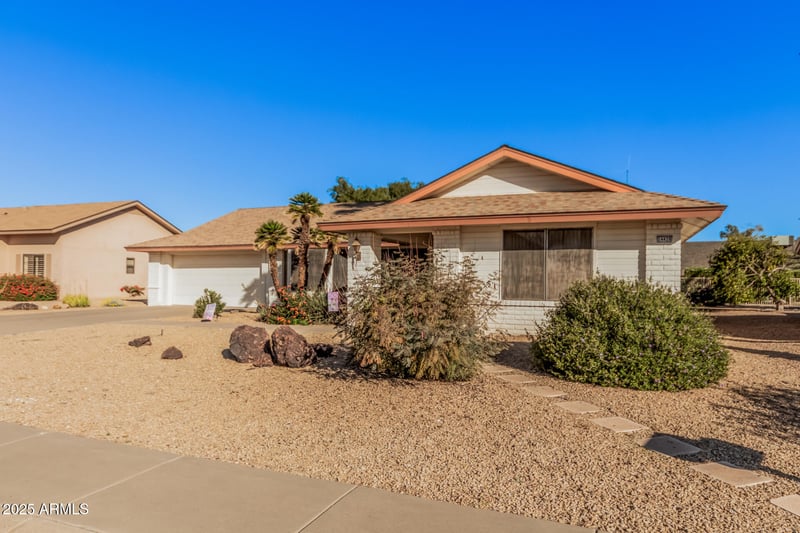 14426 White Rock Dr, Sun City West, AZ 85375