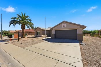 14428 Horizon Dr, Sun City West, AZ 85375