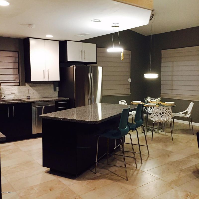1443 E Mission Ln, Phoenix, AZ 85020