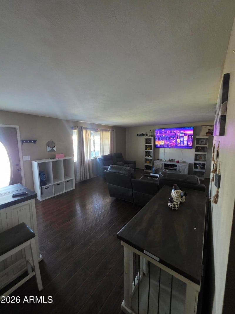 1443 Pepper Pl, Mesa, AZ 85203