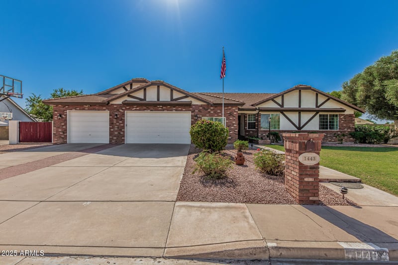 1443 Leland St, Mesa, AZ 85203