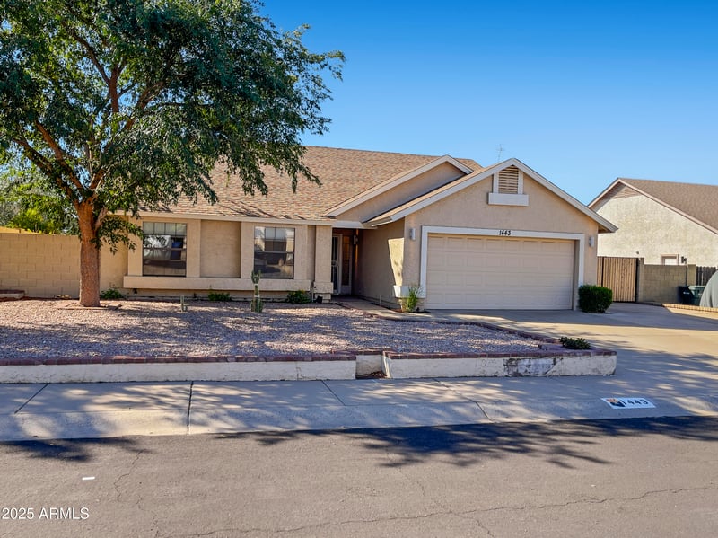 1443 Wickieup Ln, Phoenix, AZ 85024