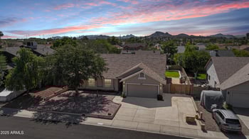1443 Wickieup Ln, Phoenix, AZ 85024