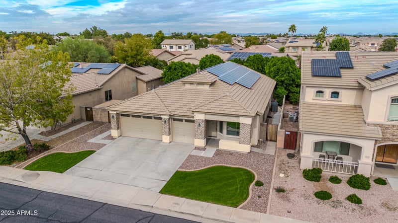 14432 Hearn Rd, Surprise, AZ 85379