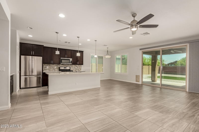 14433 Wethersfield Rd, Surprise, AZ 85379