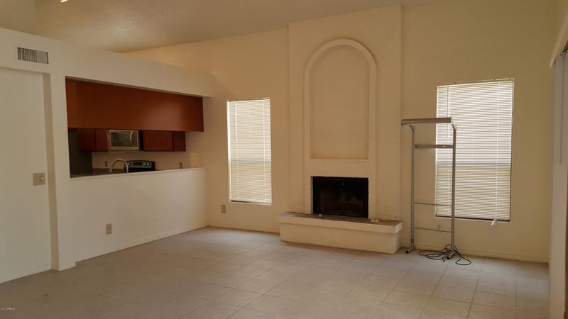 14437 S 42nd St, Phoenix, AZ 85044