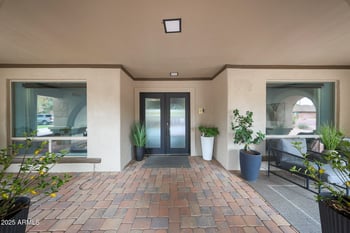 1444 Myrna Ln, Tempe, AZ 85284
