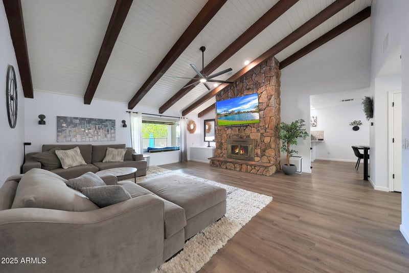 1444 Myrna Ln, Tempe, AZ 85284
