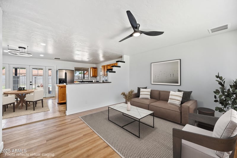 1444 Wickieup Ln, Phoenix, AZ 85027