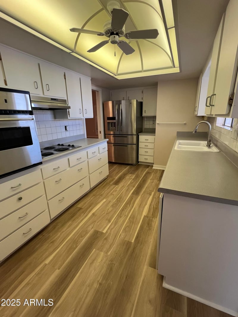 14443 Boswell Blvd, Sun City, AZ 85351