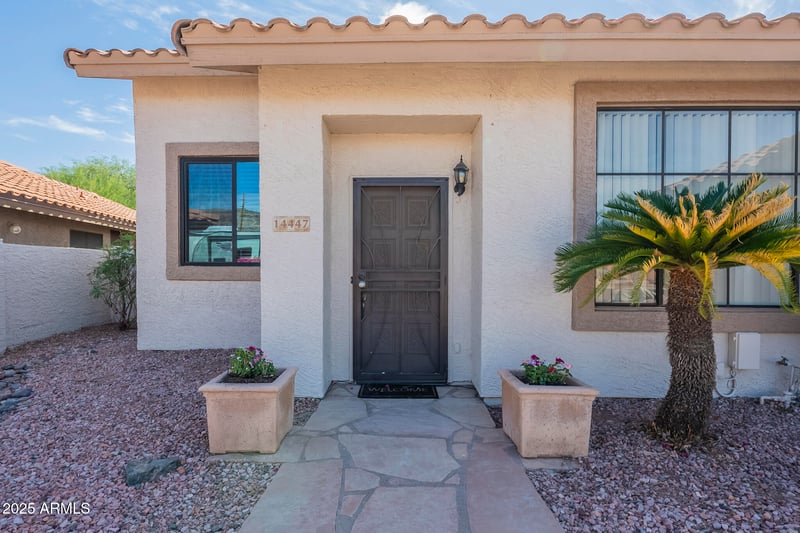 14447 40th Pl, Phoenix, AZ 85044