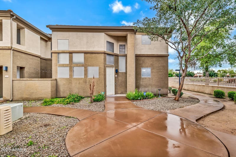 1445 Broadway Rd #106, Tempe, AZ 85282