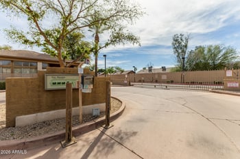 1445 Broadway Rd #116, Tempe, AZ 85282