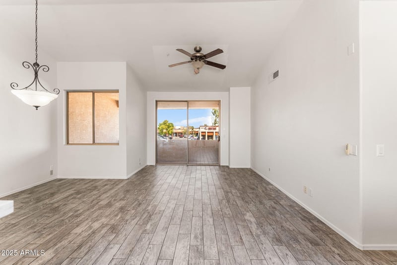 1445 Broadway Rd #208, Tempe, AZ 85282