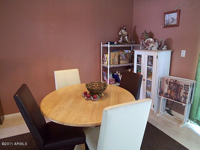 1445 E Emerald Ave, Mesa, AZ 85204