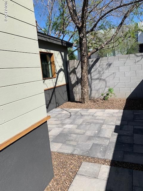 1445 E Meadowbrook Ave, Phoenix, AZ 85014