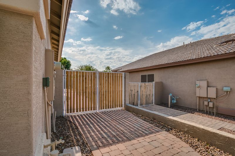 1445 N Bernard Cir, Mesa, AZ 85207