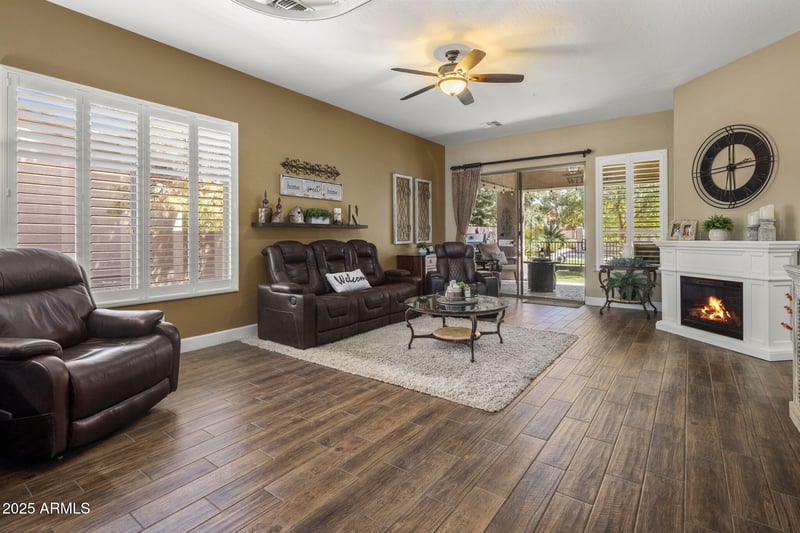 1445 Weatherby Way, Chandler, AZ 85286