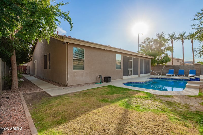 14450 Evans Dr, Surprise, AZ 85379