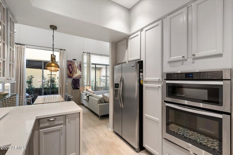 14450 Thompson Peak Pw #125, Scottsdale, AZ 85260