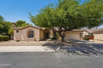 14450 Avalon Dr, Goodyear, AZ 85395