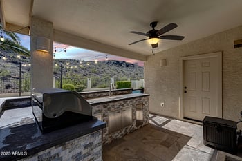 14452 40th St, Phoenix, AZ 85044