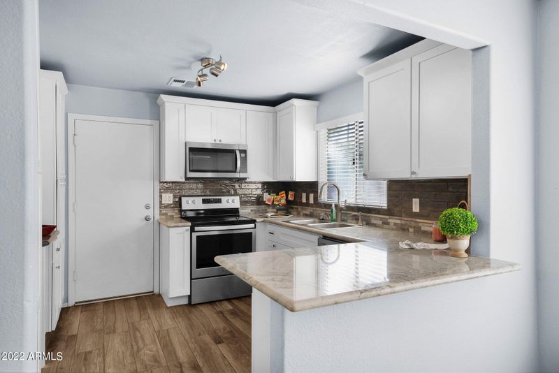 14456 S 43rd St, Phoenix, AZ 85044