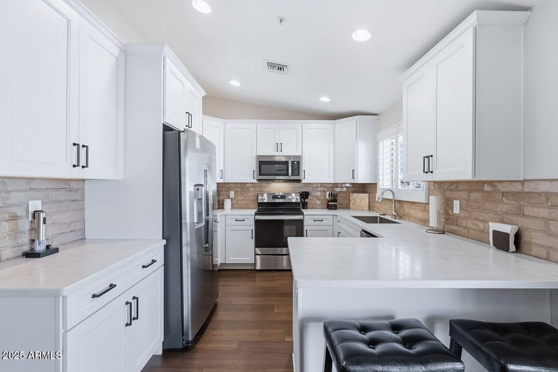 14458 Fountain Hills Blvd, Fountain Hills, AZ 85268