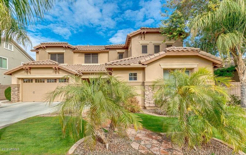 1446 E Glacier Pl, Chandler, AZ 85249