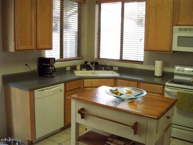 1446 E June St, Mesa, AZ 85203
