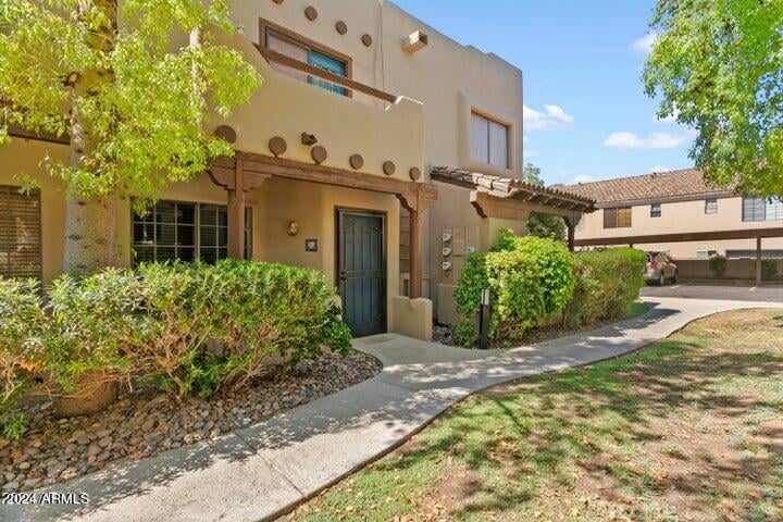 1446 Grovers Ave #26, Phoenix, AZ 85022