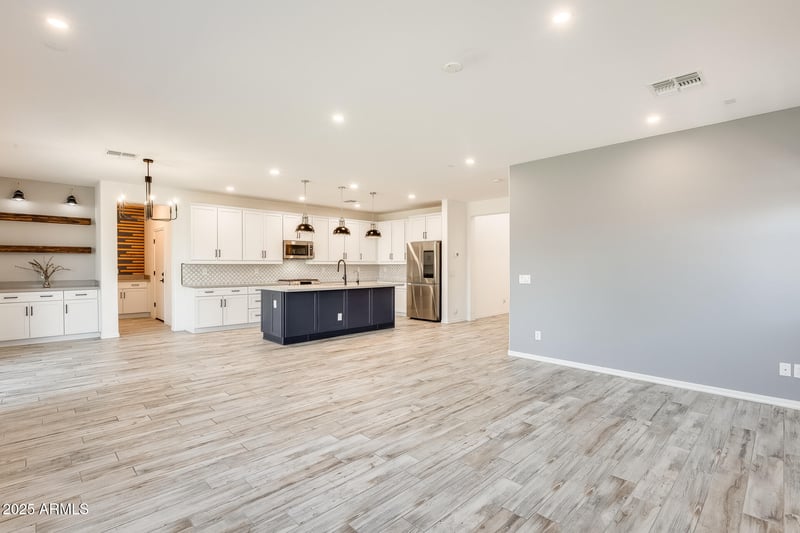 14460 Faye Way, Surprise, AZ 85387