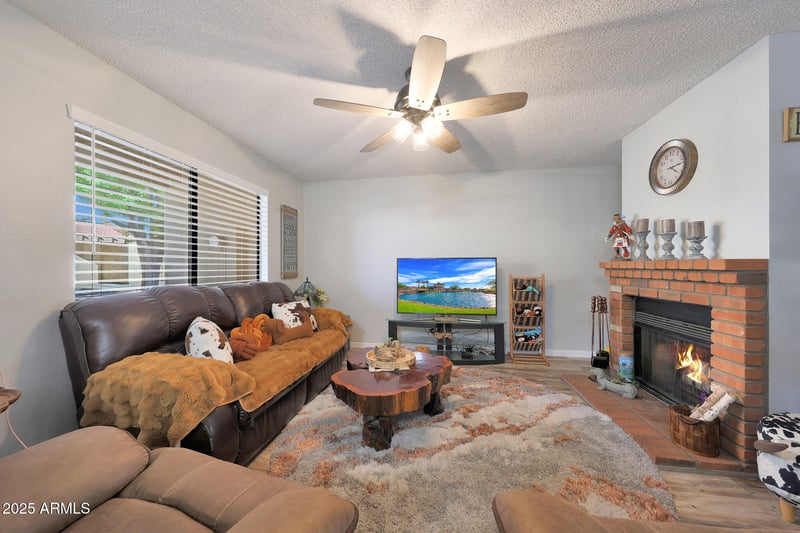 14461 58th Ave, Glendale, AZ 85306