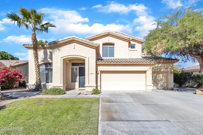 14462 Avalon Dr, Goodyear, AZ 85395