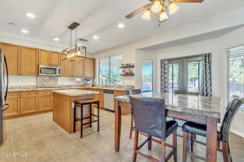 14462 Avalon Dr, Goodyear, AZ 85395