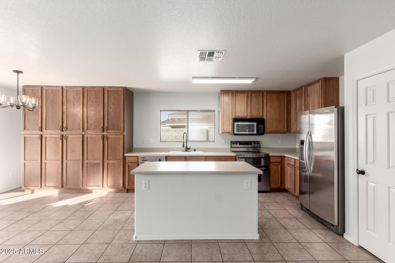 14464 N 156th Ln, Surprise, AZ 85379