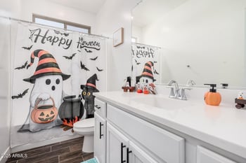 14469 Honeysuckle Dr, Surprise, AZ 85387
