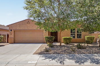 1447 Warbler Rd, Gilbert, AZ 85297