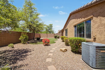 1447 Warbler Rd, Gilbert, AZ 85297