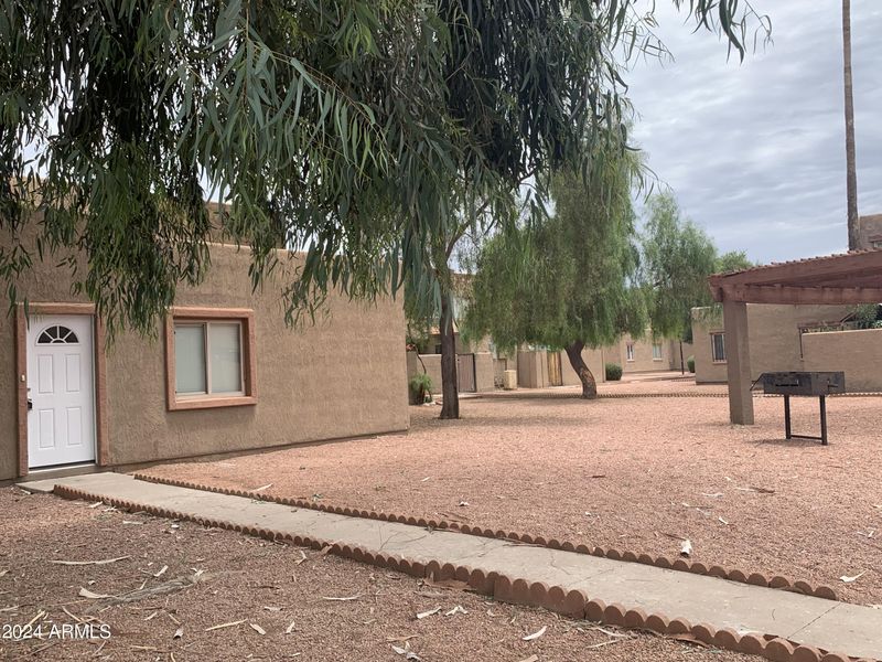 1447 N 54th Ave, Phoenix, AZ 85043
