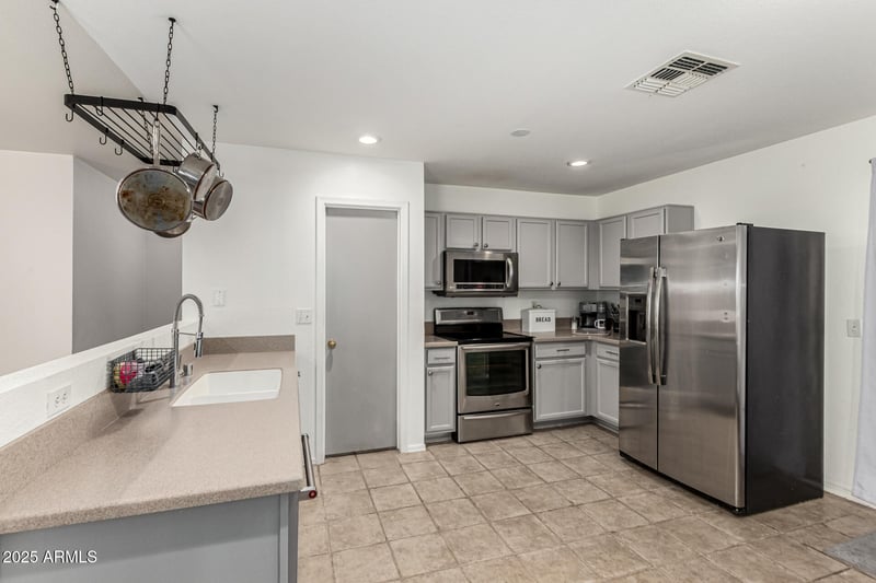 14476 158th Ln, Surprise, AZ 85379